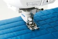 Geschlossener Stoffobertransport - Brother Nähfuß