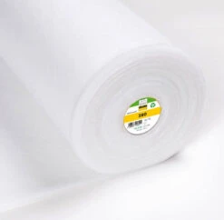 281 Hochbauschiges Volumenvlies Batting 150cm X 25m - Vlieseline Freudenberg