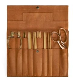 Oslo XL Lederetui - Muud Living - Organizer Für Stricknadeln & Häkelnadeltasche - Whiskey-Braun